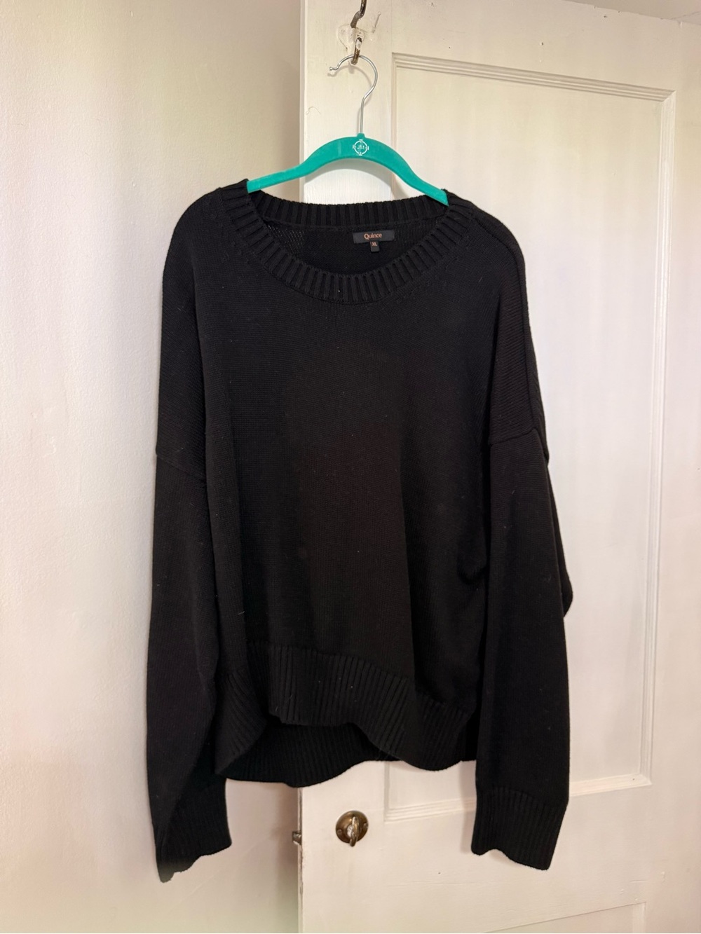 Quince Women's Black Crewneck Sweater
